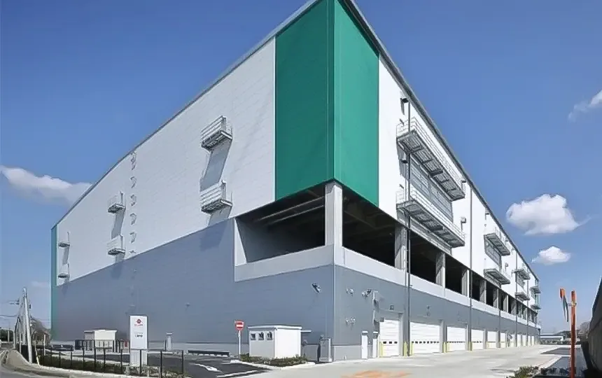 拠点統合と最適設計で効率化を実現