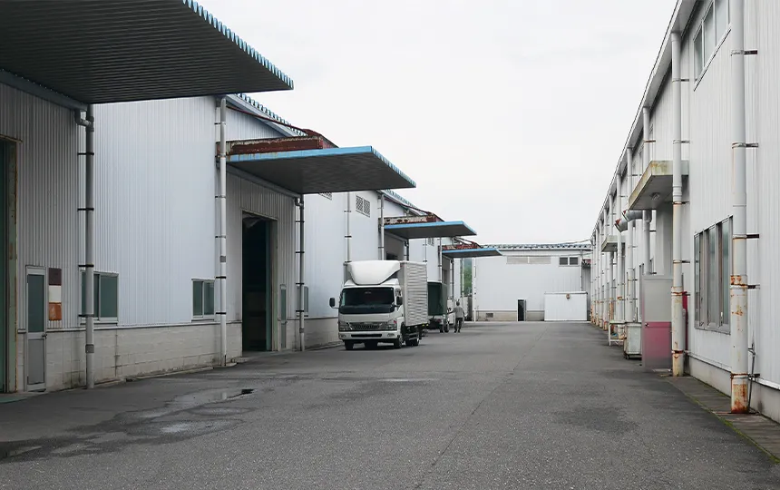 工場物流を一括支援 調達・生産・販売を網羅する物流代行サービス